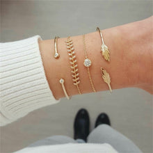 Load image into Gallery viewer, Turtle Bracelet Set 2019 Retro Female Glamour Fashion Jewelry Jewelry Gift